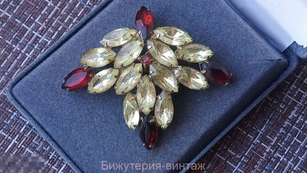 3819/15 брошь кристаллы бижутерия винтаж США 1950