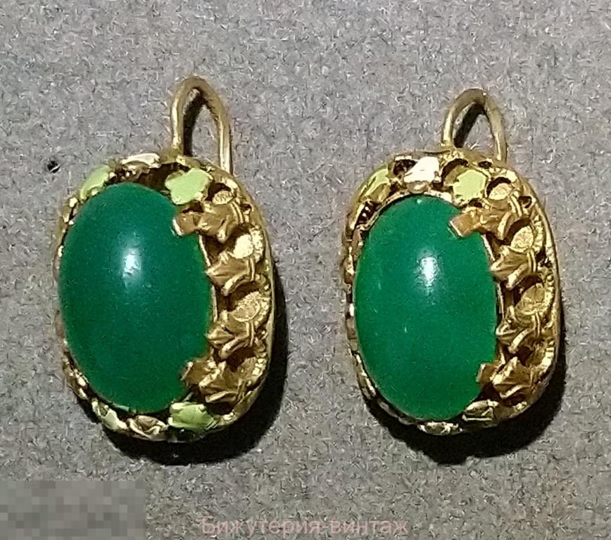 Редкие серьги Чехословакия 1960 латунь золочение стекло эмали бижутерия винтаж