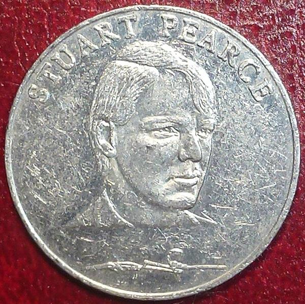 Великобритания. Жетон. ESSO. ЧЕМПИОНАТ МИРА ПО ФУТБОЛУ 1990 - STUART PEARCE. Футбол.
