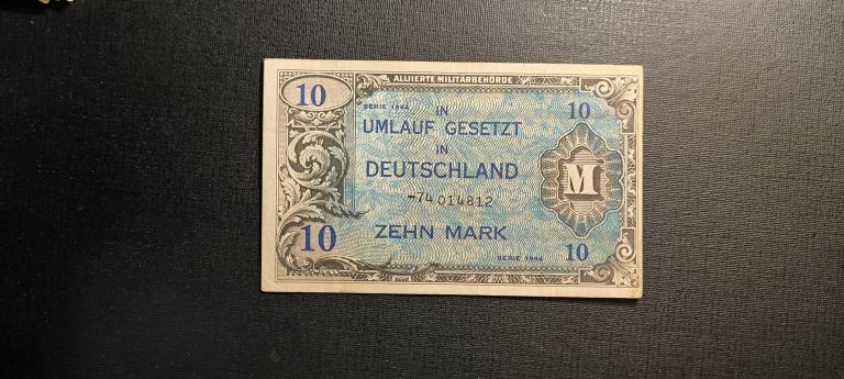 Германия 10 марок 1944 года  Советская зона оккупации