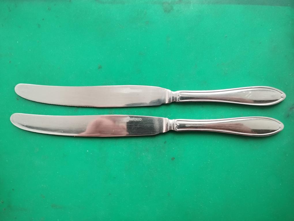 Нож  столовый. Нержавейка. Клеймо APOLLO.