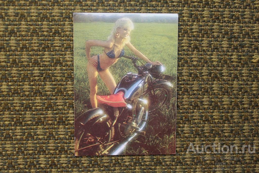карманный календарик 1989 Девушка в купальнике мотоцикл ню