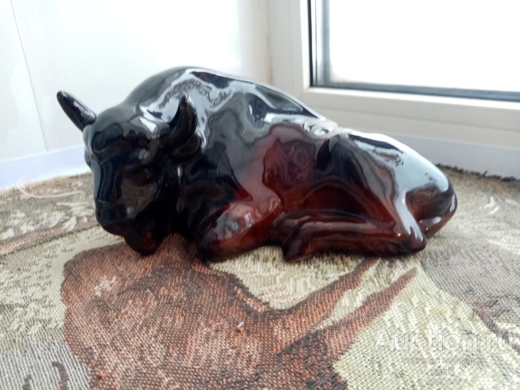 Статуэтка  Бык,Буйвол,Зубр обливная керамика.СССР.