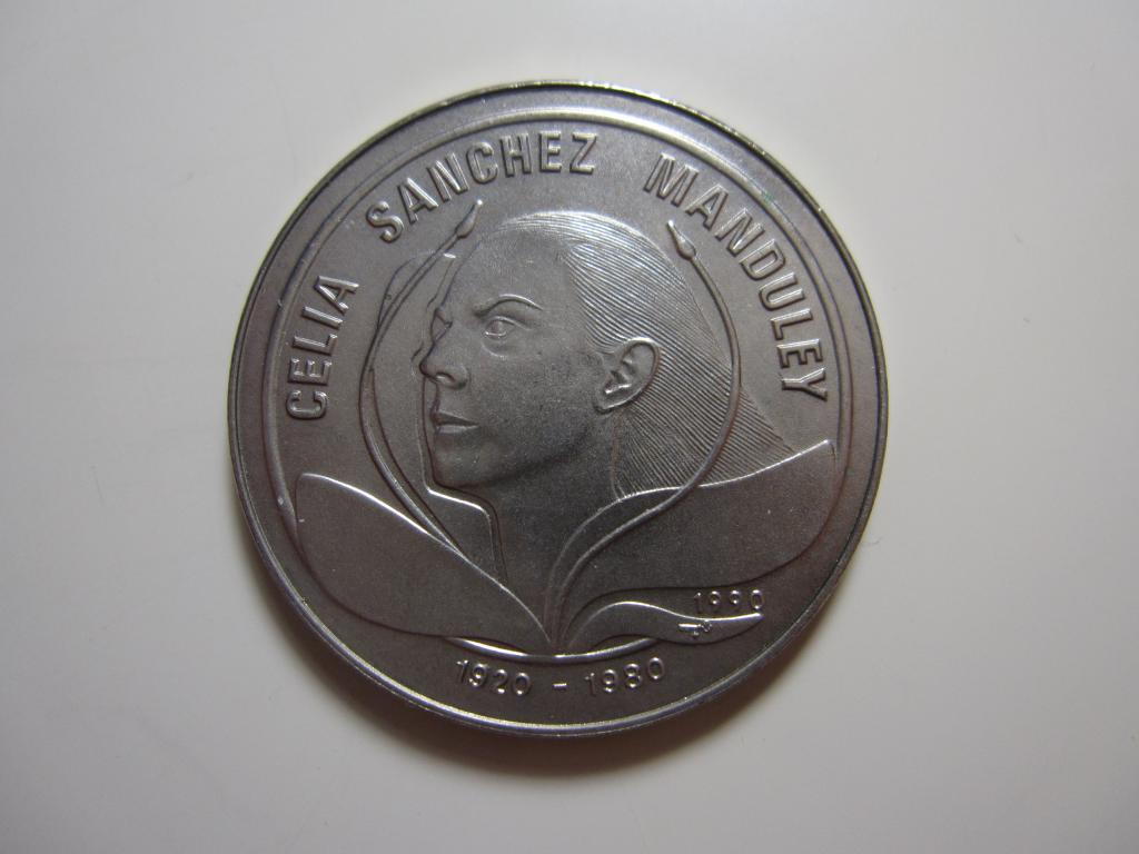КУБА 1 песо 1990 Селия Санчес UNC!