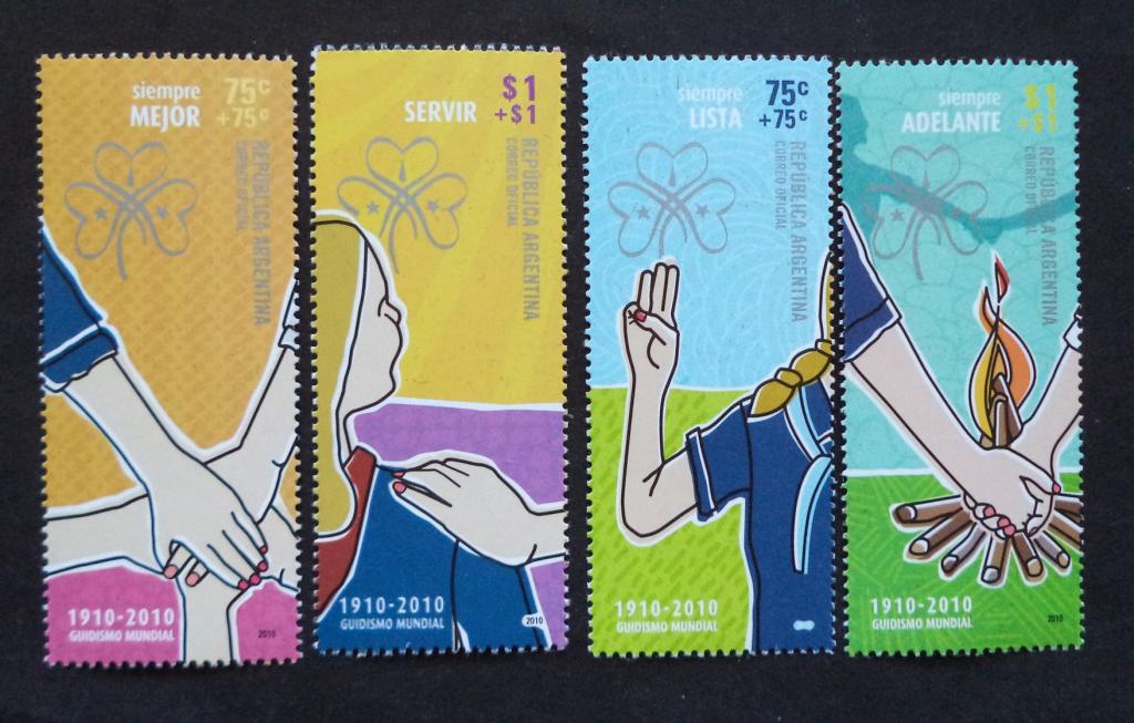 Аргентина 2010 г.   100-летие Ассоциации девочек-гидов и  скаутов  **  Л.40