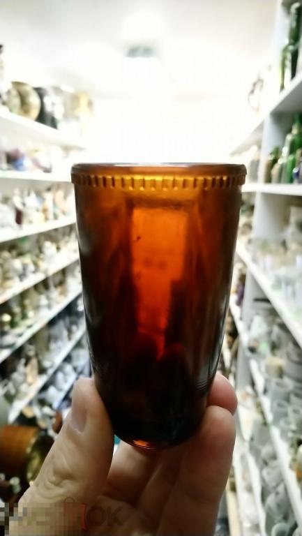 Старинный стаканчик стопка стакан баночка коричневое стекло Германия 1920