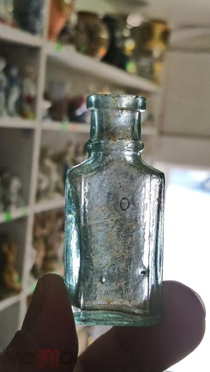 старинная мини бутылочка пузырек флакон  аптека Германия 1900