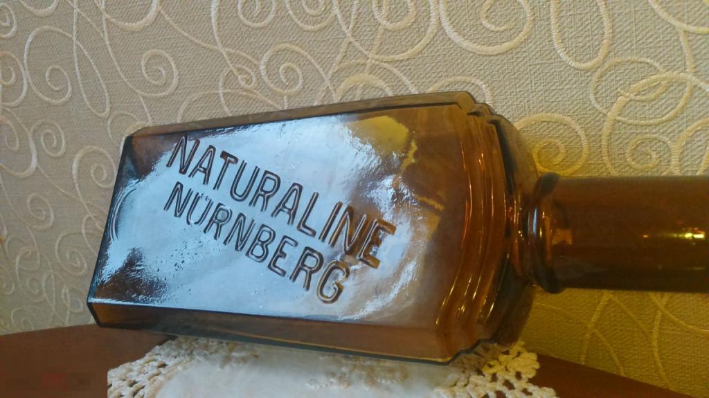 Naturaline Nurnberg   бутылка флакон стекло  аптекаГермания Кёнигсберг до 1945 года. 