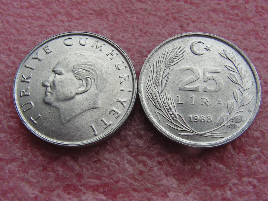 Турция 25 лир 1988 KM#975 unc-aunc