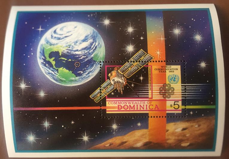 Доминика космос 1983 M: Block 82 Спутник ARIANE L 04