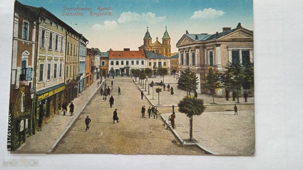 Станиславов(Ивано Франковск). Рынок, церковь, вывески магазинов. Stanislawow. Rynek. Цветная.