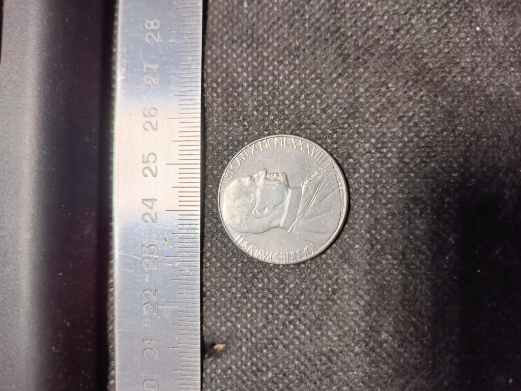 100 ЛИР ВАТИКАН 1988 АДАМ С ЖИВОТНЫМИ