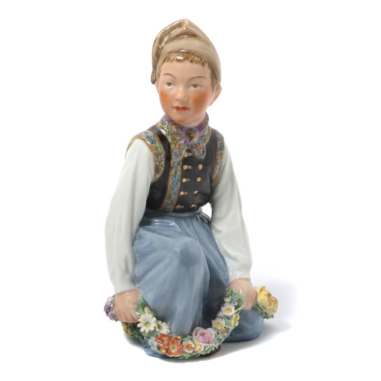 Фарфоровая фигура Амагерский мальчик. Royal Copenhagen