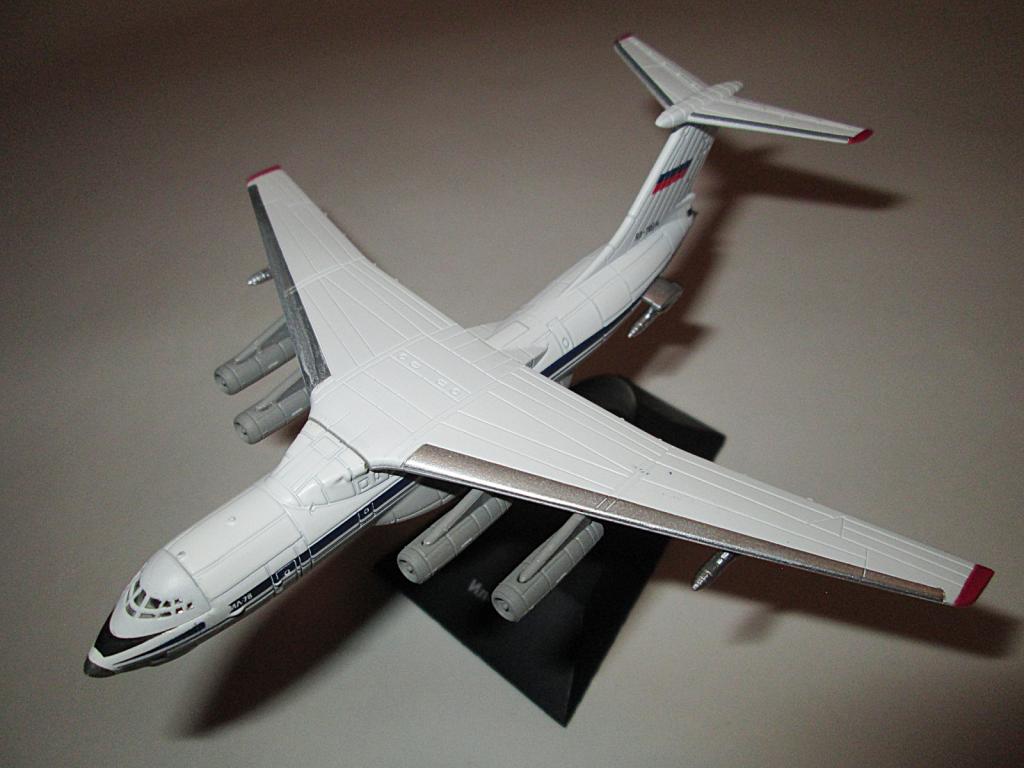 модель самолета Ил-78 (Легендарные самолёты) №106 (ВНИМАНИЕ!!! читайте описание)