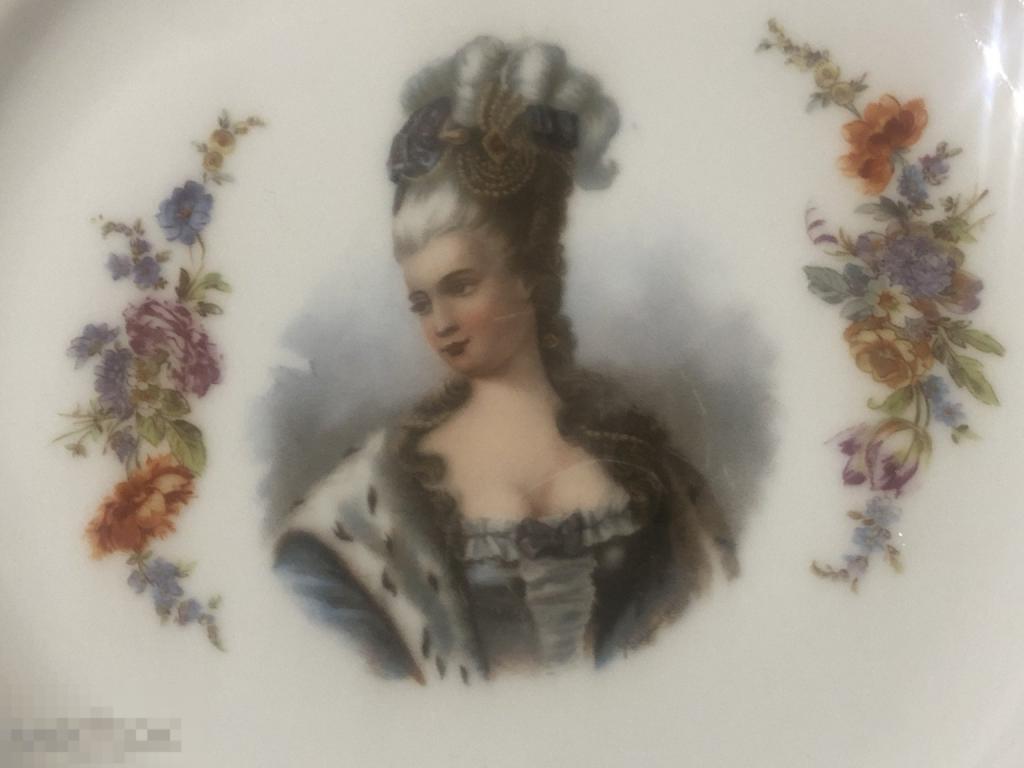 СТАРИННАЯ ФАРФОРОВАЯ ТАРЕЛКА МЕЙСЕН Meissen ДЕКОЛЬ ФАРФОР СТАРАЯ ЕВРОПА