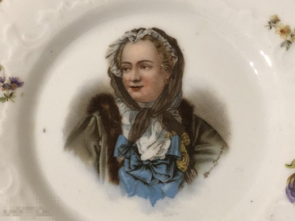 СТАРИННАЯ ФАРФОРОВАЯ ТАРЕЛКА МЕЙСЕН Meissen ДЕКОЛЬ ФАРФОР СТАРАЯ ЕВРОПА