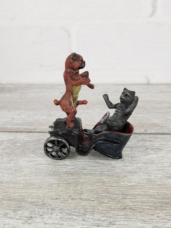 Венская Брона пёс и кот  хулиганят фабрика   Франца Бергмана