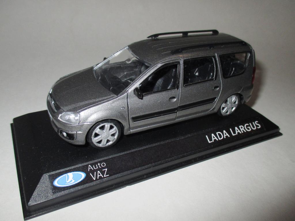 модель авто Лада Ларгус - Lada Largus (на подставке) Читайте описание!!!