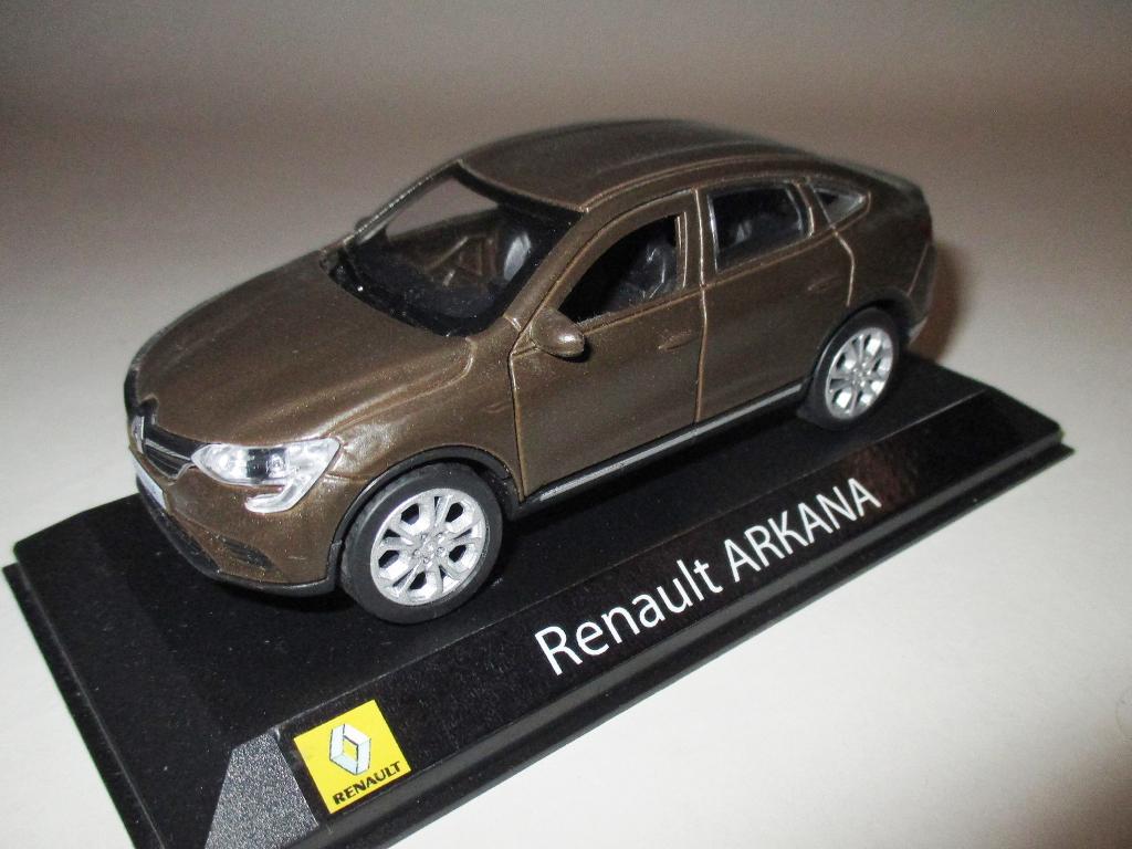 модель авто Рено Аркана - Renault Arkana (на подставке), читайте описание!!!