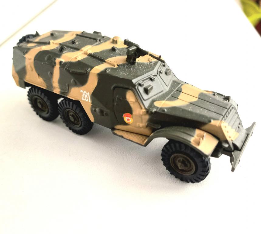 БТР-152 (1:72)- жур. Наши танки