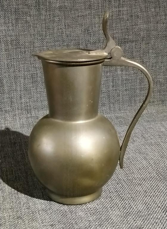 Небольшой кувшин с клеймом олово винтаж Германия 1960