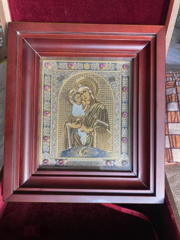 Икона Почаевская Богородица в киоте Златоуст гравюра позолота никелировка серебрение 21х24 см