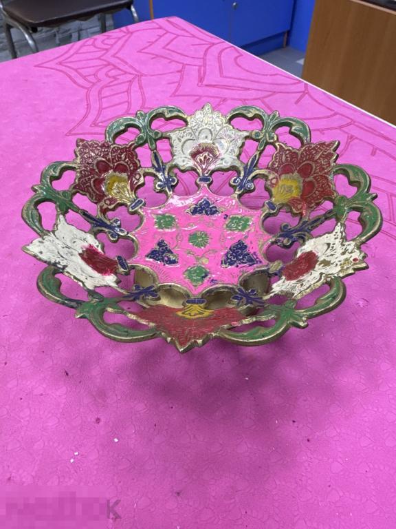 конфетница латунь Индия времен СССР высота 6 см  диаметр 14,5 см