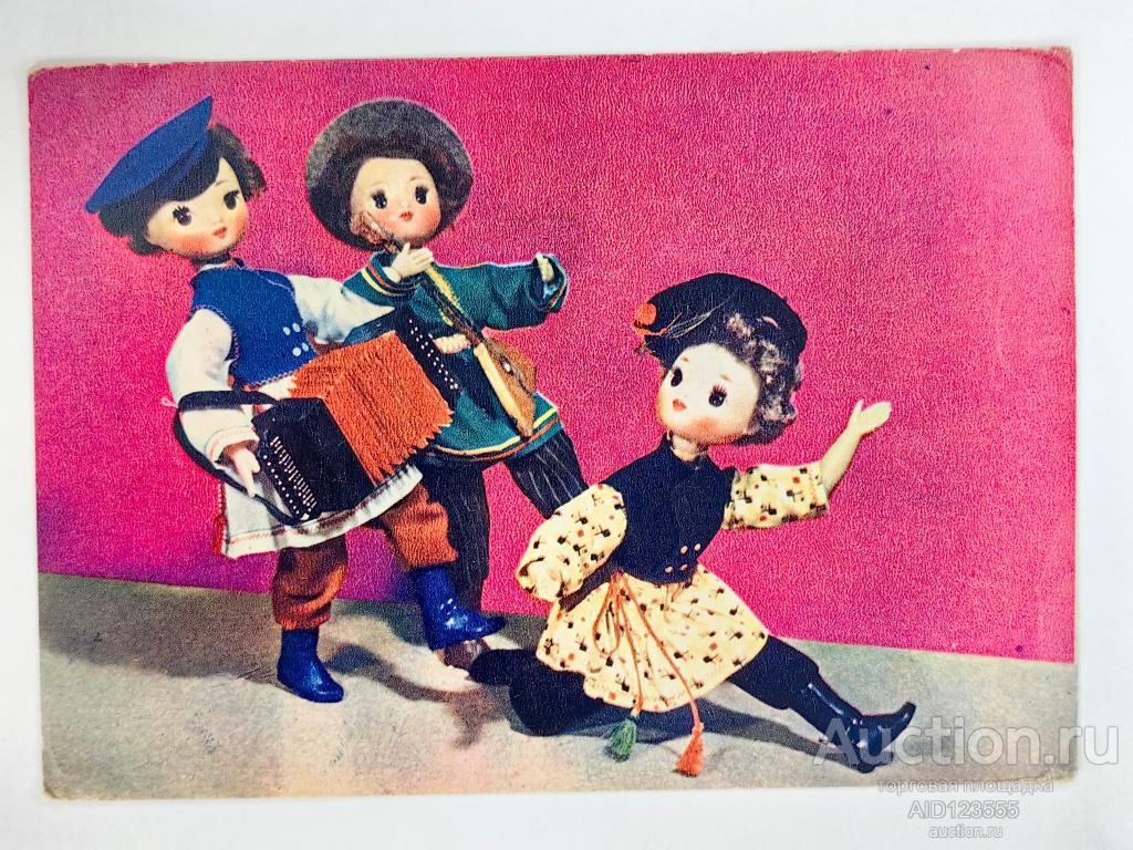 Открытка 1968 чистая Всяк молодец на свой образец Русский сувенир Спасская Манухина