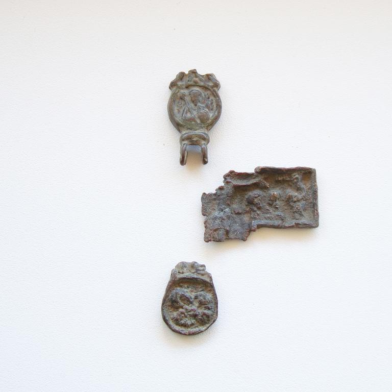 Оглавие навершие крест Энколпион со Святым