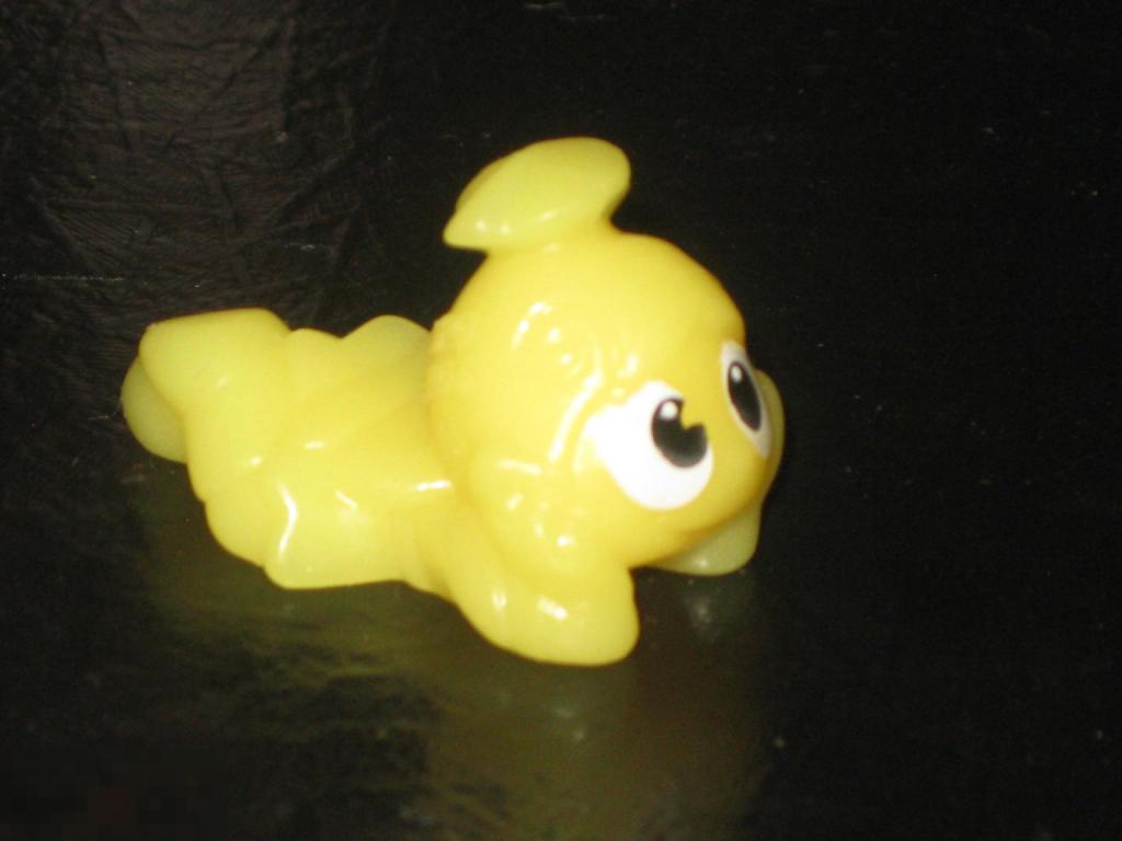 Киндер Сюрприз Эльфы и Кобольды желтый 2009 DE 004