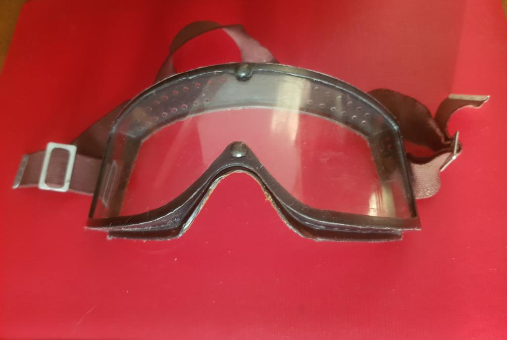 Очки для техники безопасности