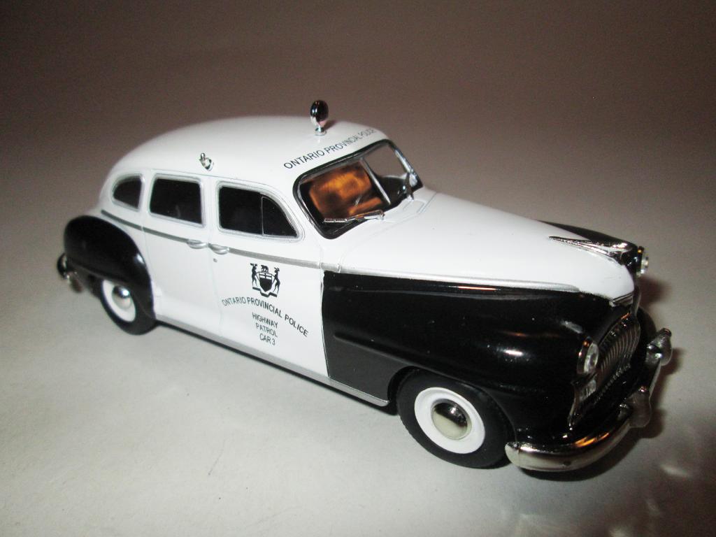 модель авто 1-43 Chrysler De Soto / Крайслер Де Сото (Полиция Мира, DeAgostini) Описание !!!