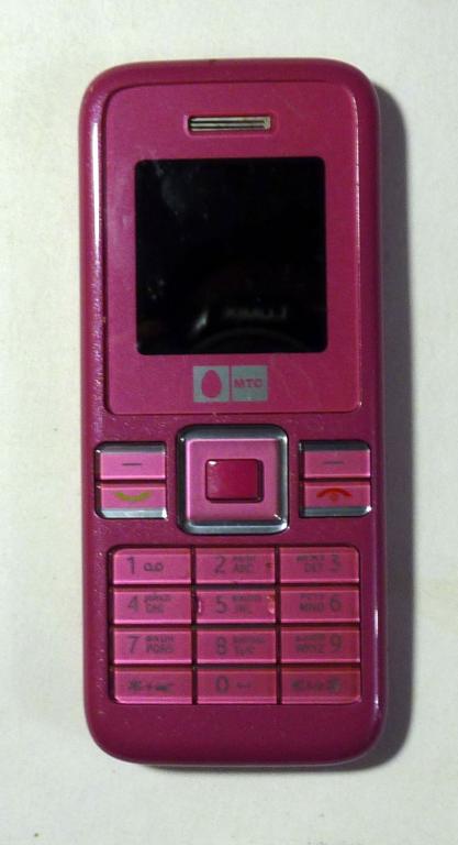 Телефон сотовый МТС 236 неисправный нерабочий