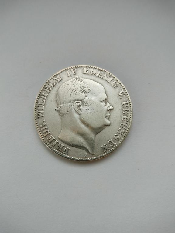 пруссия талер 1860г. серебро. отличный