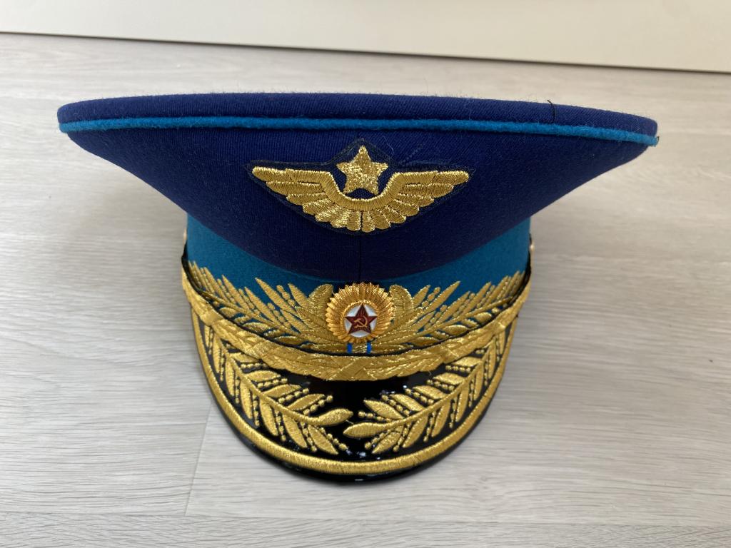 Фуражка парадная генерала ВВС в СССР!