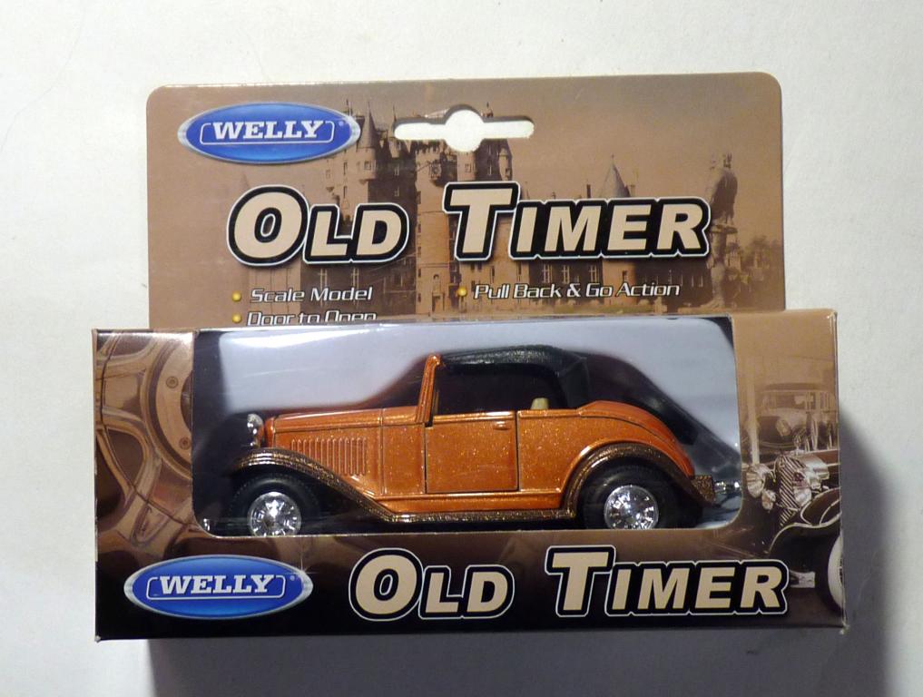 Масштабная модель Ford Roaster в коробке 1:43? Welly Old Timer