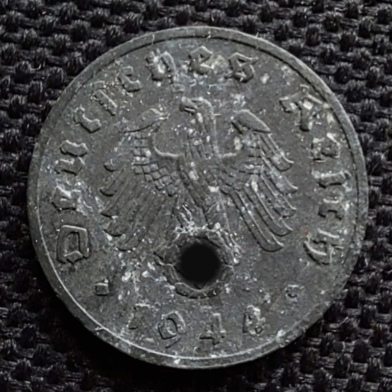 Германия (Третий Рейх) 1 пфенниг 1944 года. F (Штутгарт)