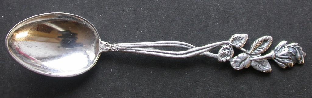 СССР. Серебряная чайная (кофейная) ложка-роза. 875 проба со звездой. 9.9 гр.