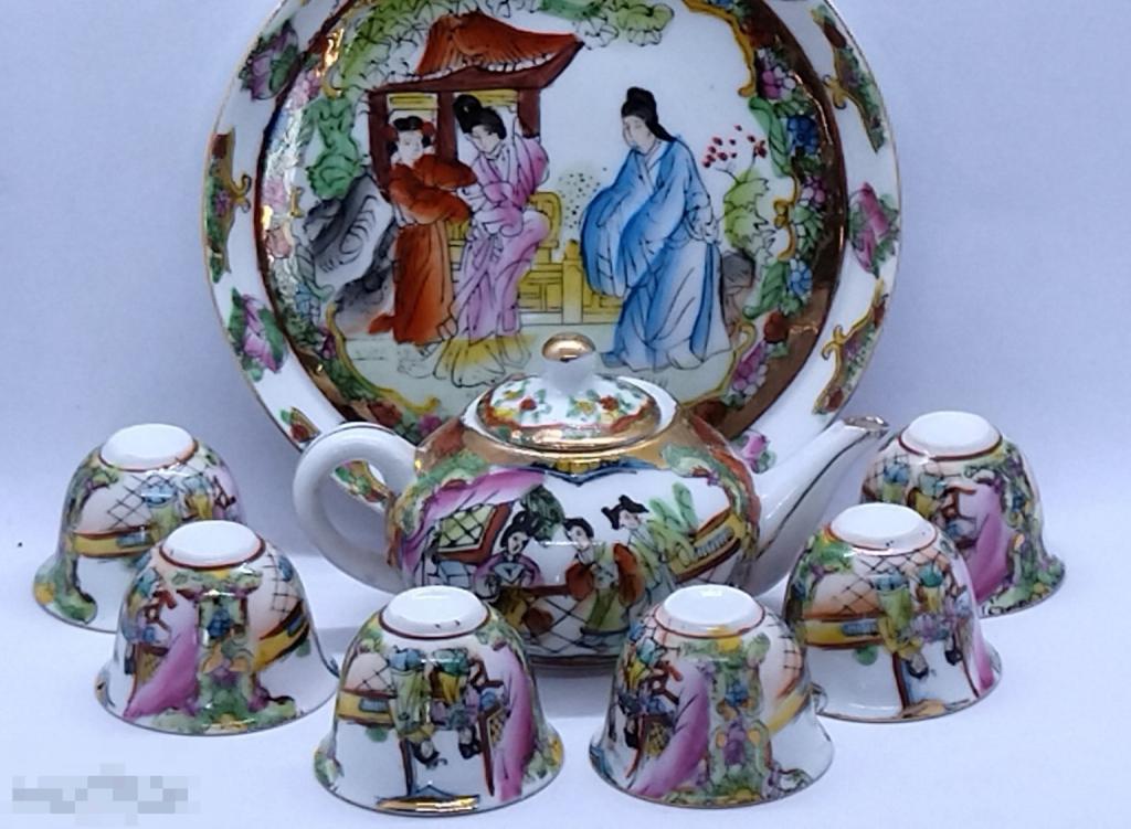 ЧАЙНЫЙ СЕРВИЗ МИНИ. ФАРФОР,СТАРЫЙ КИТАЙ РУЧНАЯ РОСПИСЬ, ПОЗОЛОТА. 1950-е гг