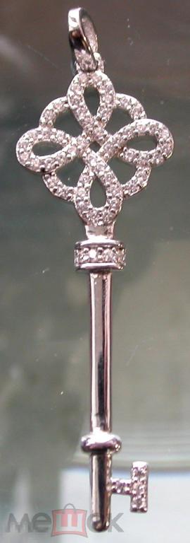 Серебряная подвеска-ключик с фианитами. 925 российская проба. 2.1 гр. Новая.