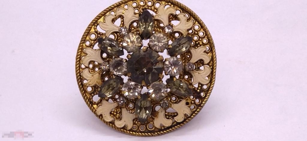 БРОШЬ 4.6 см ЭМАЛЬ, ЛАТУНЬ.ЧЕХОСЛОВАКИЯ ВИНТАЖ