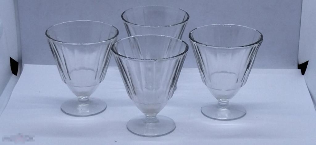 РЮМКИ, ЛАФИТНИК  4 шт ОДНИМ ЛОТОМ ДХЗ ДЯТЬКОВО.СССР СТЕКЛО