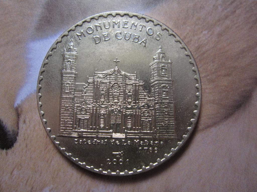 КУБА 1 песо 2001 Кафедральный собор в Гаване UNC! №2