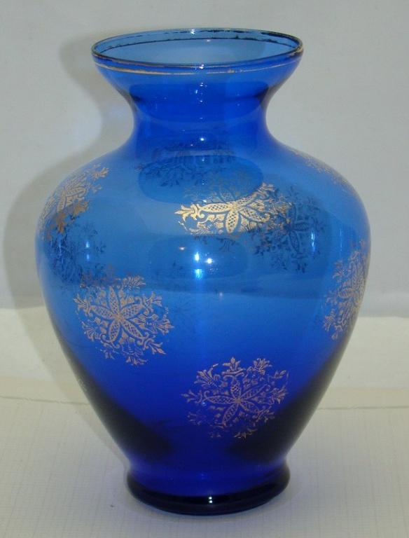 Ваза из цветного стекла винтажная (W306)