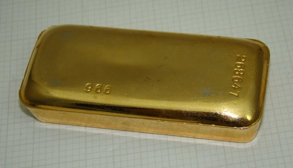 Открывалка винтажная для пива и шампанского Слиток золота (M299)