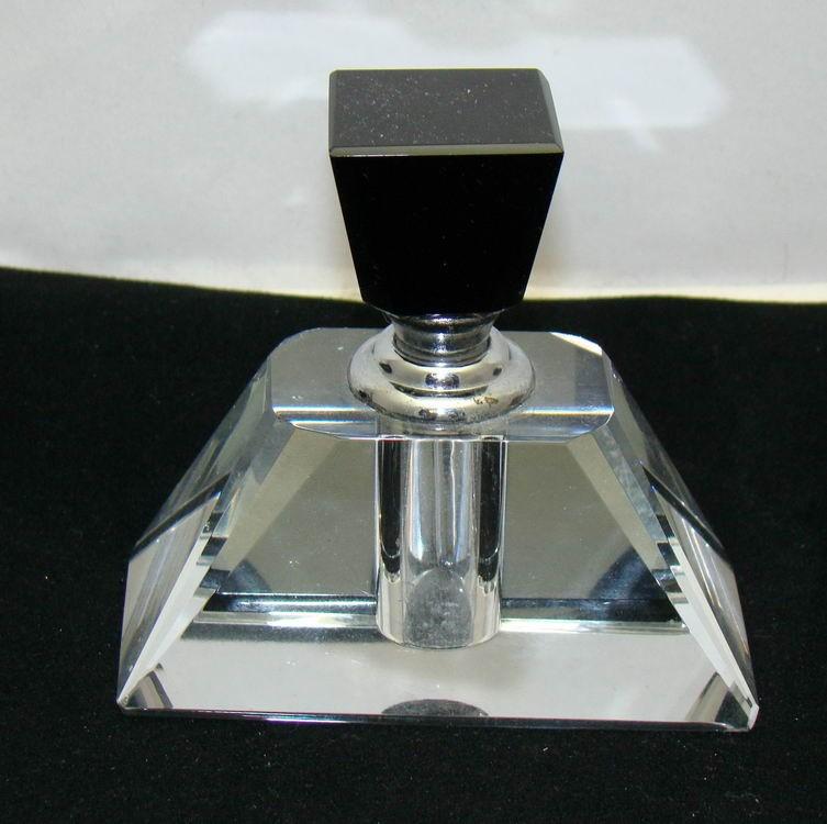 Флакон для духов хрустальный (V162)