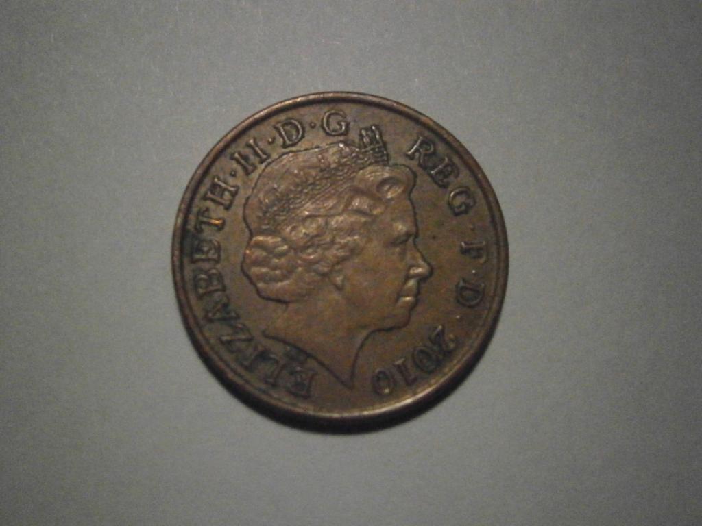 Монета. Великобритания. 1 пенни  2010 год.  Состояние XF  Лот №20