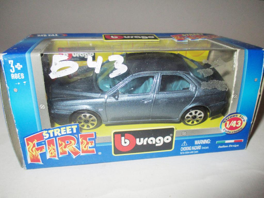 модель авто 1-43 Alfa Romeo 156 / Альфа Ромео 156 ( Burago ) читайте описание !!!