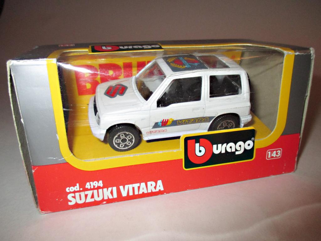 модель авто 1-43 Suzuki Vitara / Сузуки Витара (Burago ) читайте описание !!!