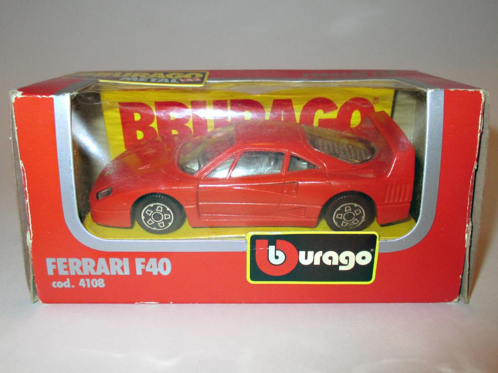 модель авто 1-43 Ferrari F40 / Феррари Ф40 ( Burago ) читайте описание !!!